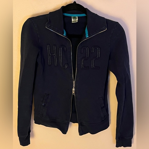 Hollister collared sweatshirt full zip women’s medium - dark blue - Picture 7 of 12
